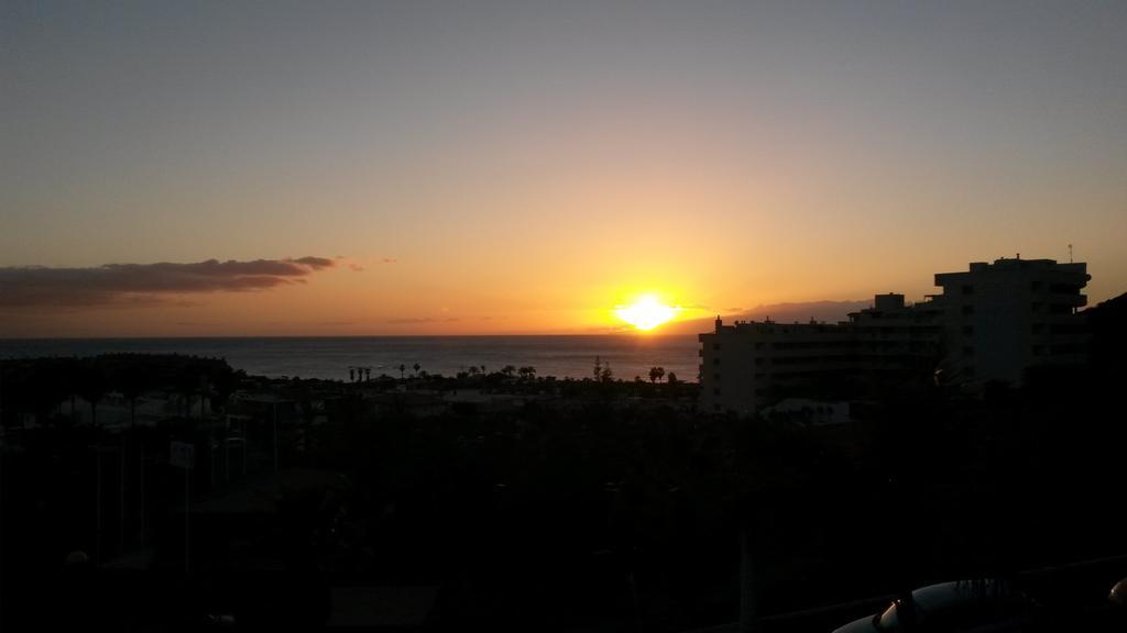 Comfortable Apartment With Amazing Sea Views Palm-mar Exterior foto